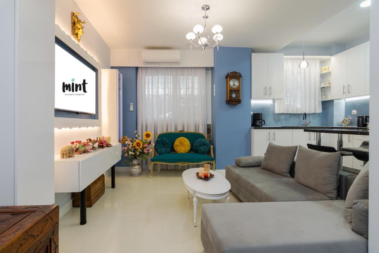 Wonderful Renovated Apartment With Private Patio Athens Ngoại thất bức ảnh