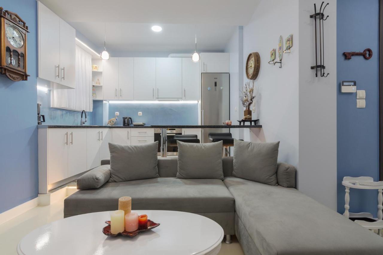 Wonderful Renovated Apartment With Private Patio Athens Ngoại thất bức ảnh